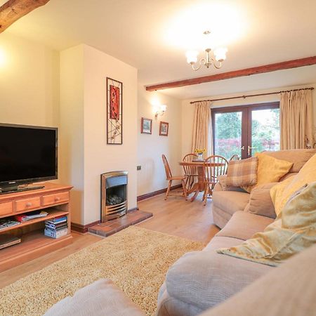 Berrys Place Farm Cottage Gloucester Eksteriør bilde